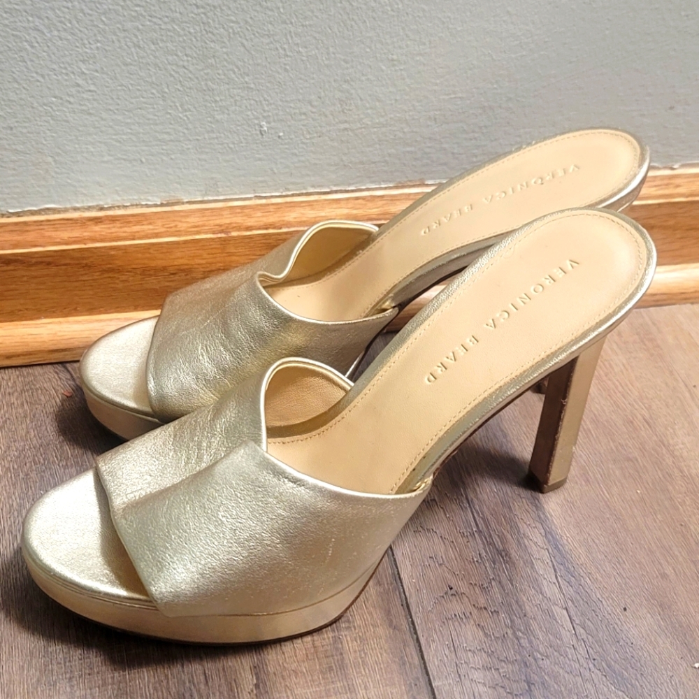 Veronica Beard Dali open toe, rounded toe, peep toe gold platform heeled sandal
